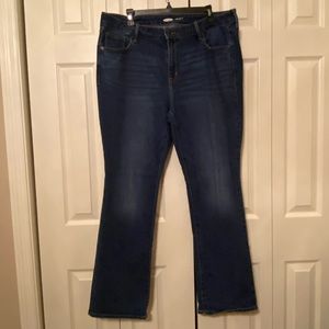 Old Navy Mid-rise Kicker Bootcut Jeans Size 18